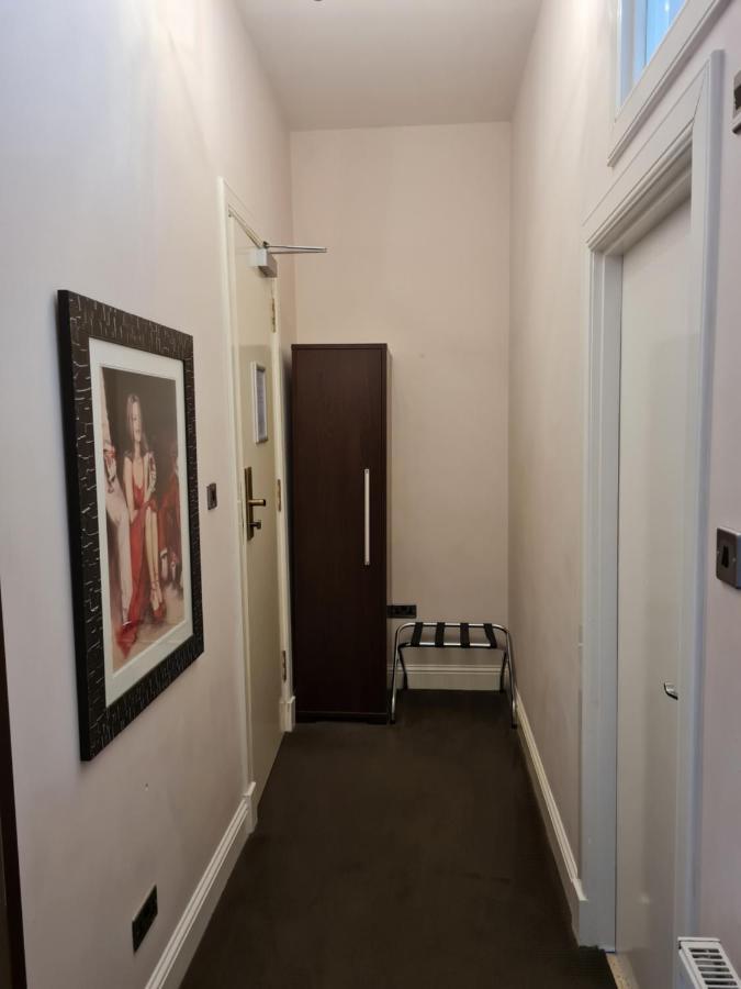 Number 10 Hotel Glasgow Eksteriør billede
