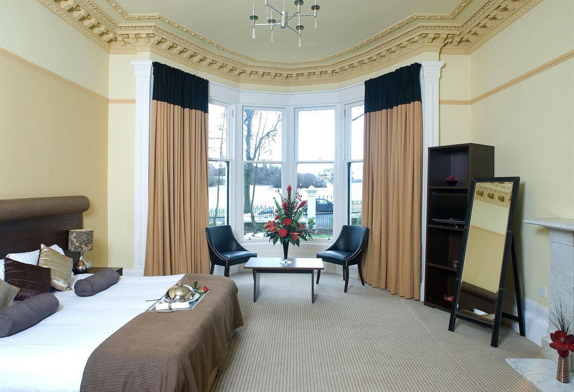 Number 10 Hotel Glasgow Eksteriør billede